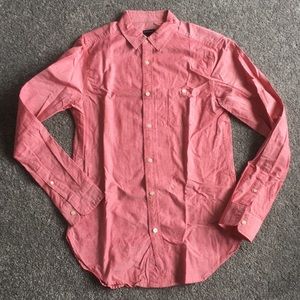 red heathered cotton button-down • sz S (men's)